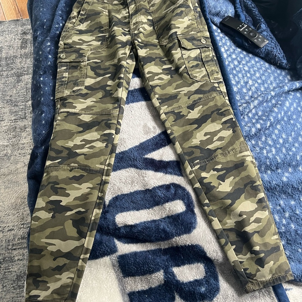 Camouflage Skinny Cargo Pants